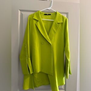 Vibrant Green light jacket , amazing!!! Size Medium , 38 .Great condition